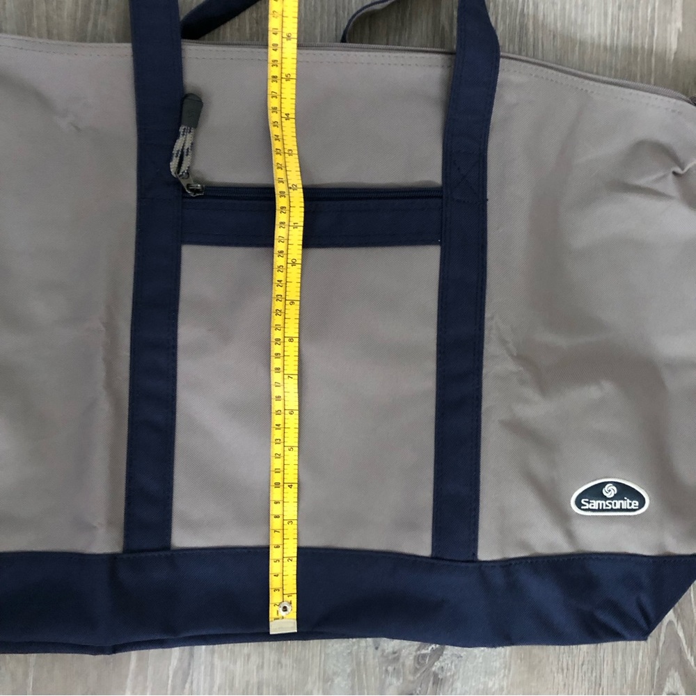Samsonite Bag - Picture 5 of 7